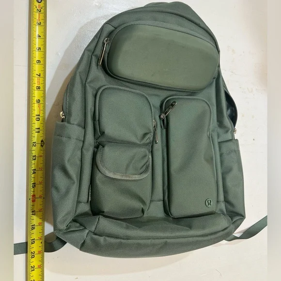 lululemon athletica Olive Green Everyday Backpack 22L Lululemon Unisex Double-Zip Backpack 22L- | Mercari main image 4